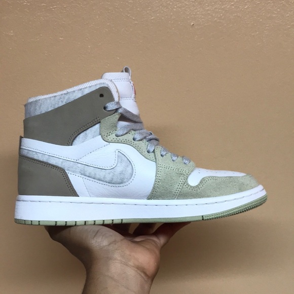 Air Jordan 1 High Zoom CMFT “Olive Aura” - Picture 7 of 17